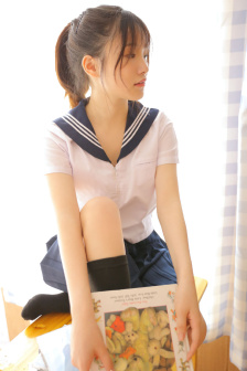 孩童姿势